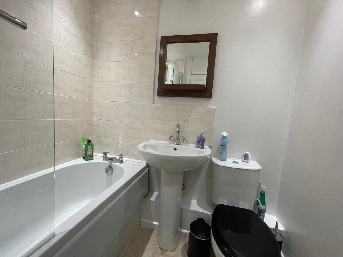 Modern 1 Bed Ground Floor Apartment Dartford Bagian luar foto